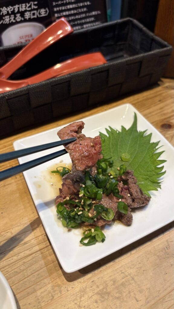 落ち着いた雰囲気の店内
